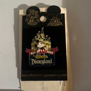 Disney Pin #40006 Happiest Homecoming on Earth Disneyland EST 1955